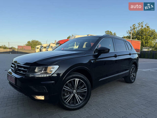 Черный Фольксваген Тигуан, объемом двигателя 2 л и пробегом 231 тыс. км за 16300 $, фото 59 на Automoto.ua