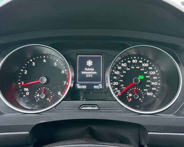 Черный Фольксваген Тигуан, объемом двигателя 2 л и пробегом 183 тыс. км за 19600 $, фото 14 на Automoto.ua