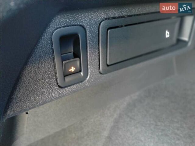 Чорний Фольксваген Тігуан, об'ємом двигуна 1.97 л та пробігом 197 тис. км за 23000 $, фото 9 на Automoto.ua