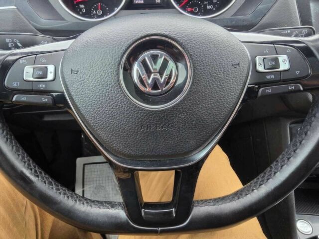 Черный Фольксваген Тигуан, объемом двигателя 2 л и пробегом 41 тыс. км за 8200 $, фото 8 на Automoto.ua