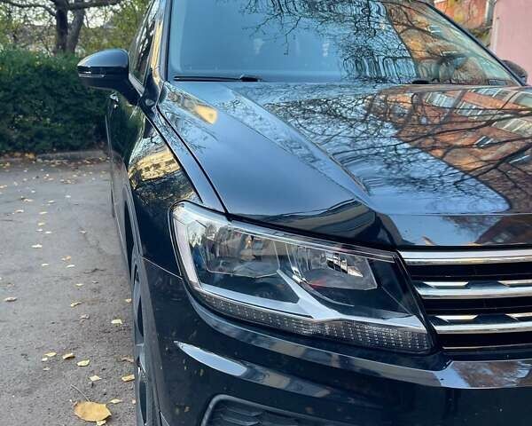 Черный Фольксваген Тигуан, объемом двигателя 1.98 л и пробегом 89 тыс. км за 18500 $, фото 15 на Automoto.ua