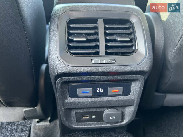 Черный Фольксваген Тигуан, объемом двигателя 2 л и пробегом 67 тыс. км за 26500 $, фото 26 на Automoto.ua