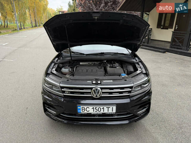 Фольксваген Тигуан 2019 в Киеве на Automoto.ua Черный Фольксваген Тигуан, объемом двигателя 2 л и пробегом 120 тыс. км за 32799 $, фото 35 на Automoto.ua