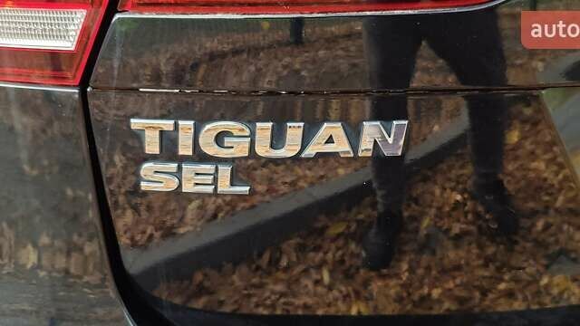 Чорний Фольксваген Тігуан, об'ємом двигуна 1.98 л та пробігом 314 тис. км за 15200 $, фото 16 на Automoto.ua