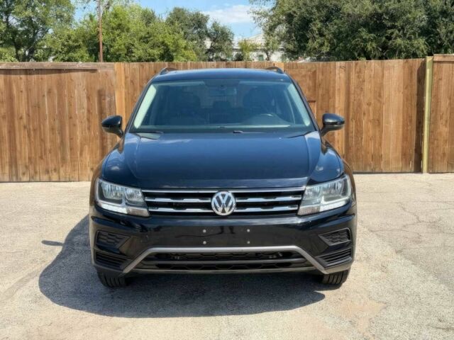 Черный Фольксваген Тигуан, объемом двигателя 2 л и пробегом 42 тыс. км за 5900 $, фото 1 на Automoto.ua