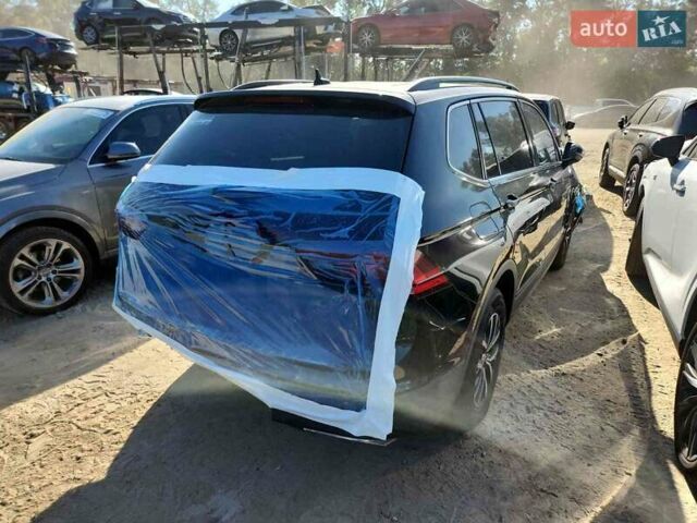 Черный Фольксваген Тигуан, объемом двигателя 2 л и пробегом 138 тыс. км за 12490 $, фото 16 на Automoto.ua