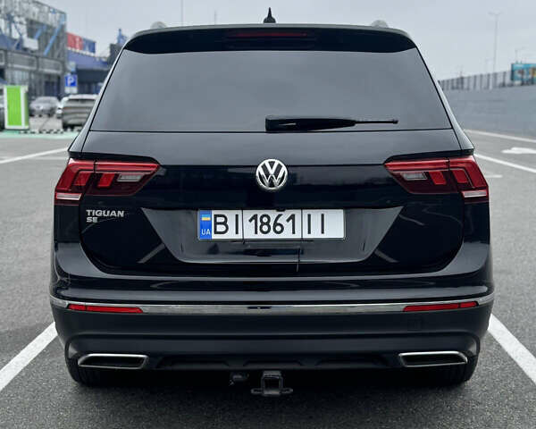 Черный Фольксваген Тигуан, объемом двигателя 1.98 л и пробегом 71 тыс. км за 18999 $, фото 9 на Automoto.ua