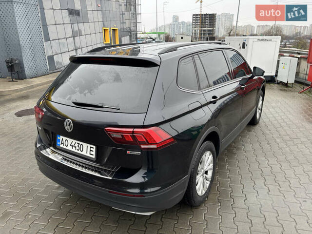 Чорний Фольксваген Тігуан, об'ємом двигуна 1.98 л та пробігом 175 тис. км за 14750 $, фото 9 на Automoto.ua