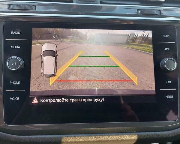 Черный Фольксваген Тигуан, объемом двигателя 1.98 л и пробегом 196 тыс. км за 21700 $, фото 52 на Automoto.ua