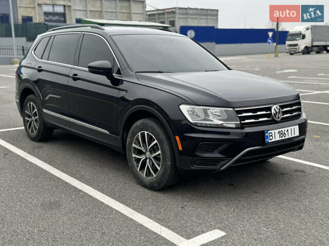 Черный Фольксваген Тигуан, объемом двигателя 1.98 л и пробегом 71 тыс. км за 18999 $, фото 2 на Automoto.ua