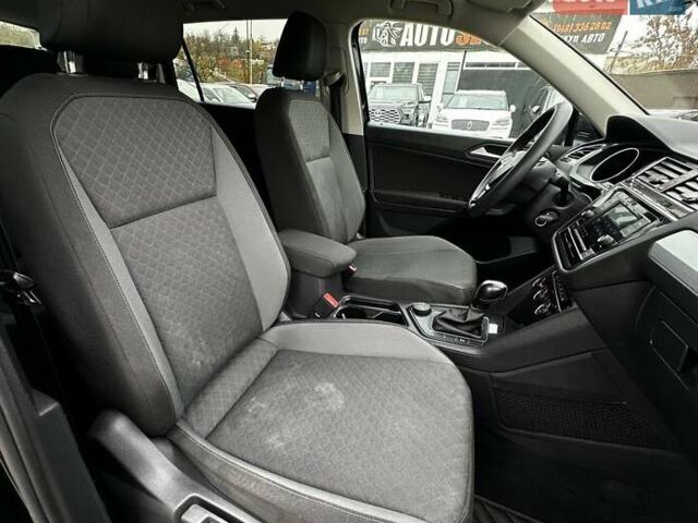 Черный Фольксваген Тигуан, объемом двигателя 1.98 л и пробегом 125 тыс. км за 19500 $, фото 17 на Automoto.ua