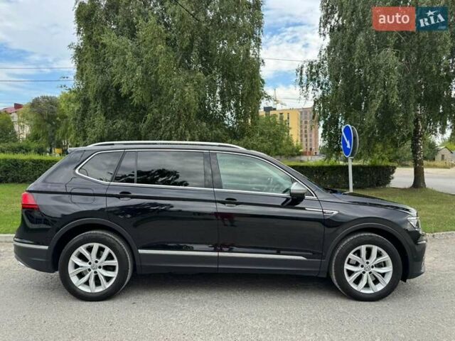 Чорний Фольксваген Тігуан, об'ємом двигуна 2 л та пробігом 223 тис. км за 27799 $, фото 11 на Automoto.ua