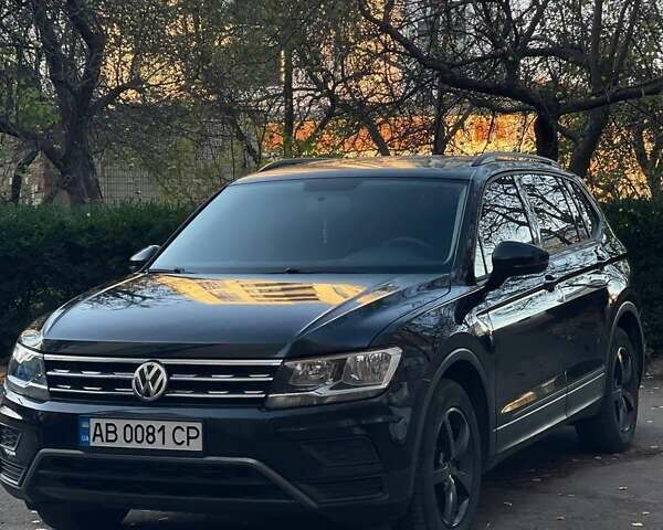 Черный Фольксваген Тигуан, объемом двигателя 1.98 л и пробегом 89 тыс. км за 18500 $, фото 3 на Automoto.ua