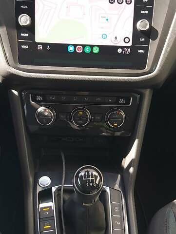 Черный Фольксваген Тигуан, объемом двигателя 1.98 л и пробегом 203 тыс. км за 23500 $, фото 21 на Automoto.ua