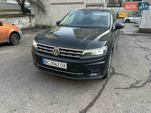 Чорний Фольксваген Тігуан, об'ємом двигуна 1.98 л та пробігом 190 тис. км за 20500 $, фото 2 на Automoto.ua