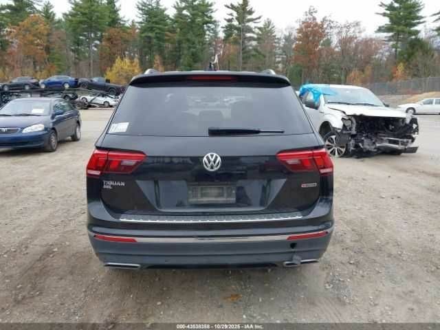 Черный Фольксваген Тигуан, объемом двигателя 2 л и пробегом 42 тыс. км за 14000 $, фото 16 на Automoto.ua