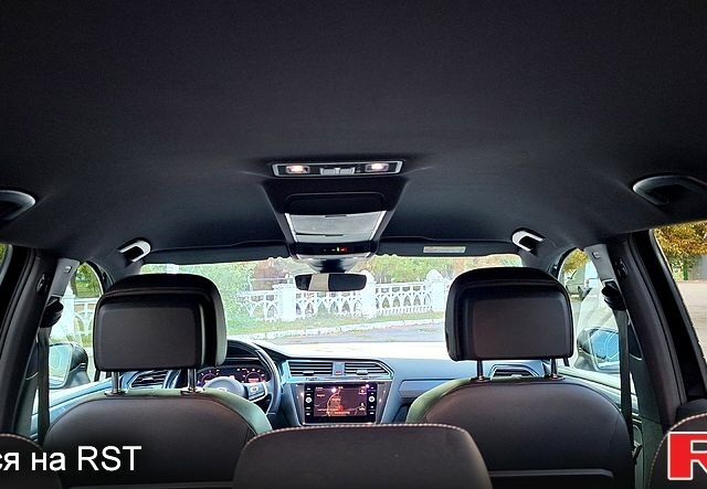 Чорний Фольксваген Тігуан, об'ємом двигуна 2 л та пробігом 237 тис. км за 27900 $, фото 8 на Automoto.ua