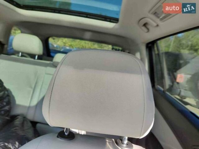 Черный Фольксваген Тигуан, объемом двигателя 2 л и пробегом 138 тыс. км за 12490 $, фото 25 на Automoto.ua