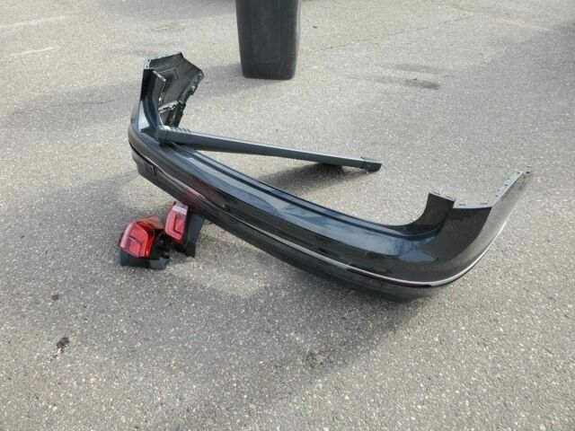 Черный Фольксваген Тигуан, объемом двигателя 0 л и пробегом 29 тыс. км за 12000 $, фото 11 на Automoto.ua