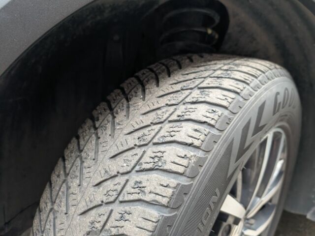 Черный Фольксваген Тигуан, объемом двигателя 2 л и пробегом 53 тыс. км за 20000 $, фото 14 на Automoto.ua