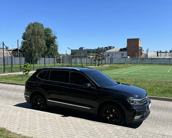 Черный Фольксваген Тигуан, объемом двигателя 1.98 л и пробегом 99 тыс. км за 20300 $, фото 7 на Automoto.ua