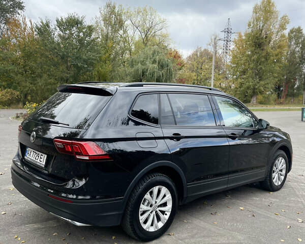 Черный Фольксваген Тигуан, объемом двигателя 1.98 л и пробегом 129 тыс. км за 18500 $, фото 10 на Automoto.ua