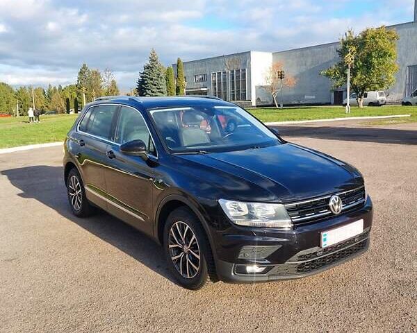 Черный Фольксваген Тигуан, объемом двигателя 1.98 л и пробегом 196 тыс. км за 21700 $, фото 9 на Automoto.ua