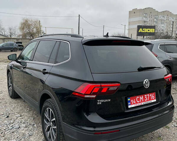 Черный Фольксваген Тигуан, объемом двигателя 2 л и пробегом 183 тыс. км за 19600 $, фото 6 на Automoto.ua