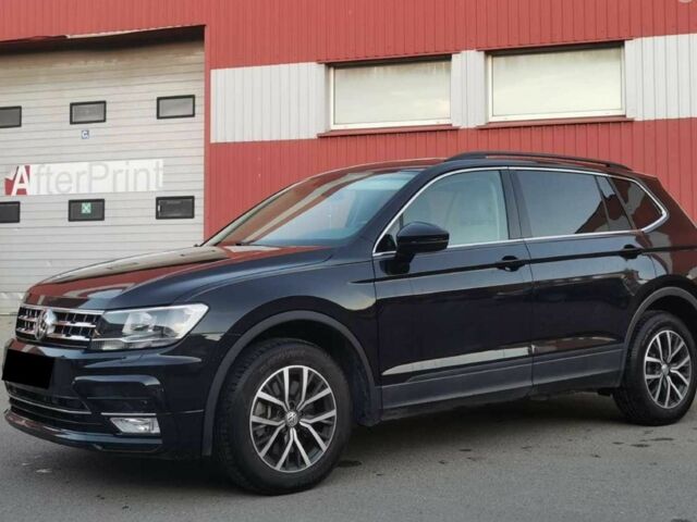 Черный Фольксваген Тигуан, объемом двигателя 2 л и пробегом 78 тыс. км за 14900 $, фото 2 на Automoto.ua