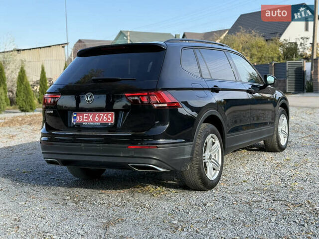 Черный Фольксваген Тигуан, объемом двигателя 2 л и пробегом 70 тыс. км за 16700 $, фото 8 на Automoto.ua