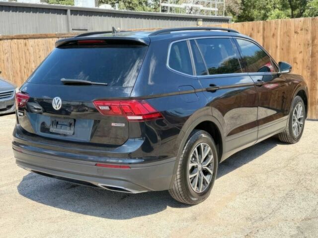 Черный Фольксваген Тигуан, объемом двигателя 2 л и пробегом 42 тыс. км за 5900 $, фото 5 на Automoto.ua