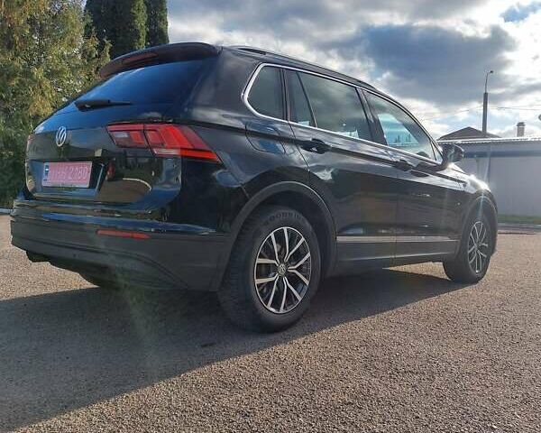Черный Фольксваген Тигуан, объемом двигателя 1.98 л и пробегом 196 тыс. км за 21700 $, фото 11 на Automoto.ua