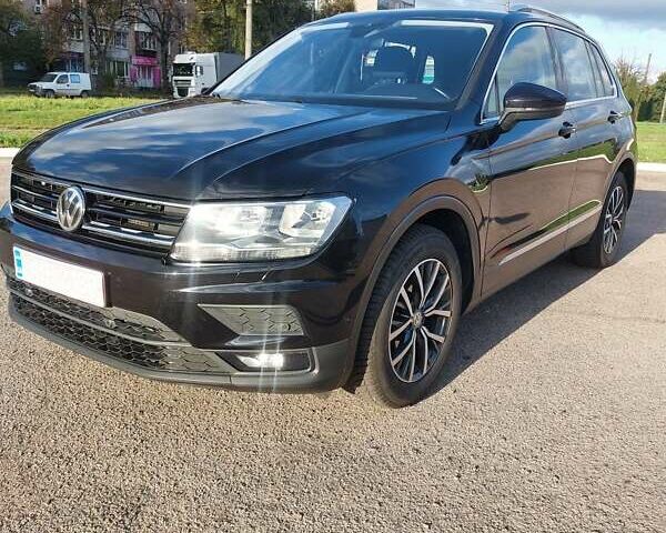 Черный Фольксваген Тигуан, объемом двигателя 1.98 л и пробегом 196 тыс. км за 21700 $, фото 7 на Automoto.ua