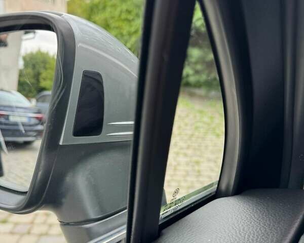 Чорний Фольксваген Тігуан, об'ємом двигуна 2 л та пробігом 223 тис. км за 27799 $, фото 34 на Automoto.ua