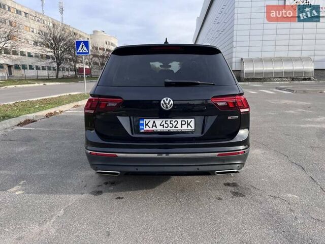 Черный Фольксваген Тигуан, объемом двигателя 2 л и пробегом 66 тыс. км за 24000 $, фото 4 на Automoto.ua