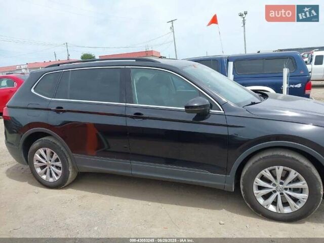 Чорний Фольксваген Тігуан, об'ємом двигуна 2 л та пробігом 187 тис. км за 16000 $, фото 3 на Automoto.ua
