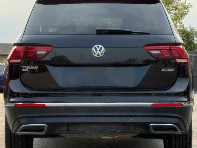 Черный Фольксваген Тигуан, объемом двигателя 2 л и пробегом 33 тыс. км за 8800 $, фото 4 на Automoto.ua