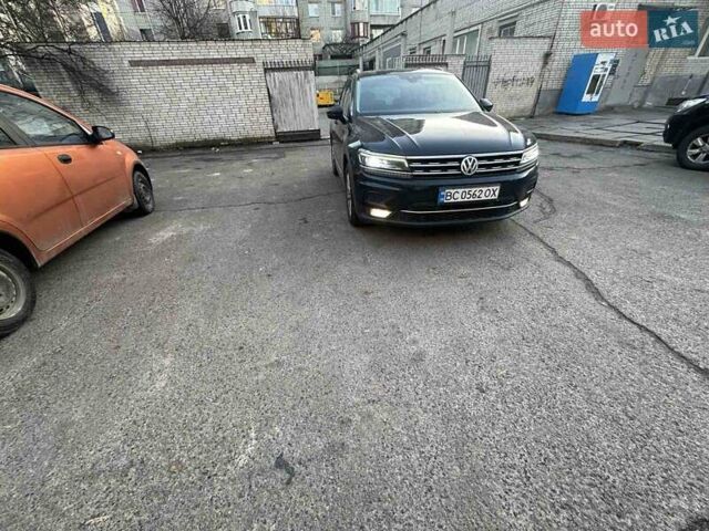 Чорний Фольксваген Тігуан, об'ємом двигуна 1.98 л та пробігом 190 тис. км за 20500 $, фото 1 на Automoto.ua