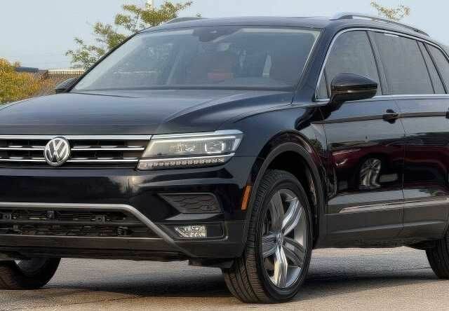 Черный Фольксваген Тигуан, объемом двигателя 2 л и пробегом 45 тыс. км за 6800 $, фото 2 на Automoto.ua