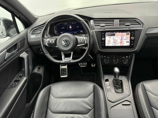 Черный Фольксваген Тигуан, объемом двигателя 2 л и пробегом 102 тыс. км за 18500 $, фото 8 на Automoto.ua