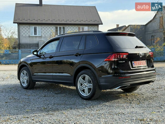Черный Фольксваген Тигуан, объемом двигателя 2 л и пробегом 70 тыс. км за 16700 $, фото 6 на Automoto.ua