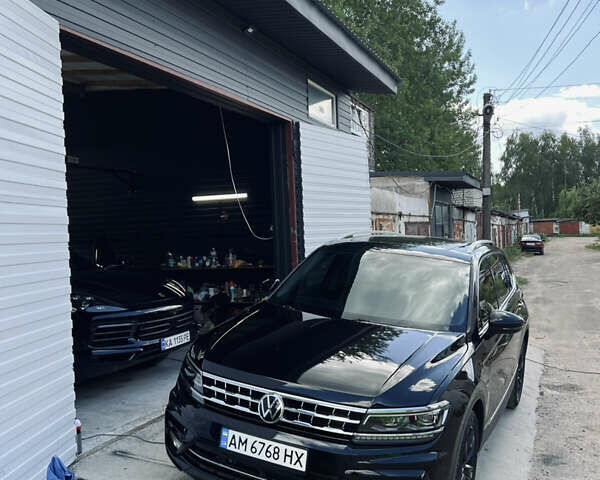Черный Фольксваген Тигуан, объемом двигателя 1.98 л и пробегом 99 тыс. км за 20300 $, фото 29 на Automoto.ua