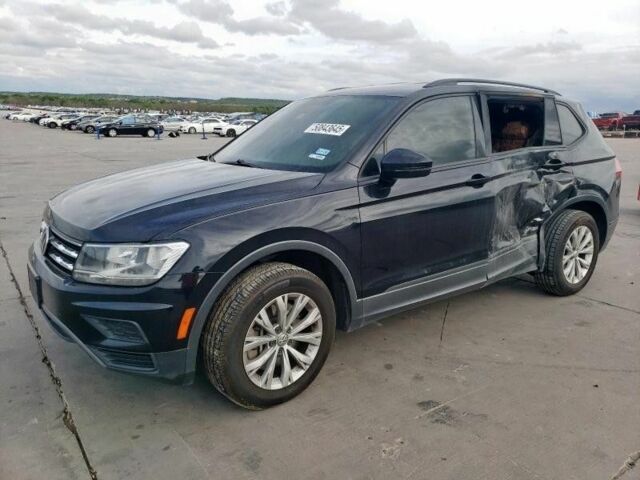 Черный Фольксваген Тигуан, объемом двигателя 0 л и пробегом 140 тыс. км за 12000 $, фото 4 на Automoto.ua