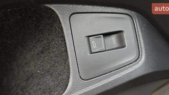 Чорний Фольксваген Тігуан, об'ємом двигуна 1.98 л та пробігом 314 тис. км за 15200 $, фото 46 на Automoto.ua