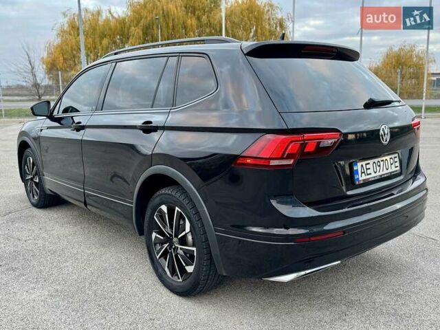 Чорний Фольксваген Тігуан, об'ємом двигуна 2 л та пробігом 74 тис. км за 19900 $, фото 10 на Automoto.ua