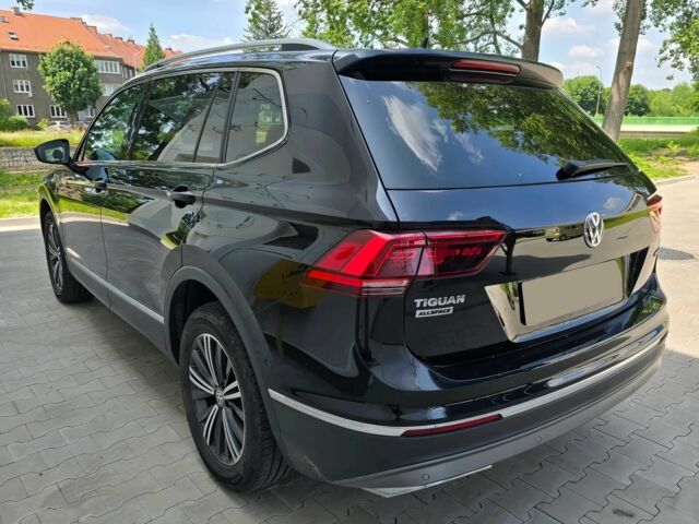 Чорний Фольксваген Тігуан, об'ємом двигуна 2 л та пробігом 41 тис. км за 13200 $, фото 6 на Automoto.ua