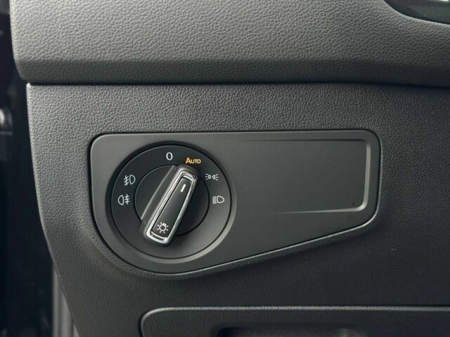 Чорний Фольксваген Тігуан, об'ємом двигуна 2 л та пробігом 117 тис. км за 19650 $, фото 17 на Automoto.ua