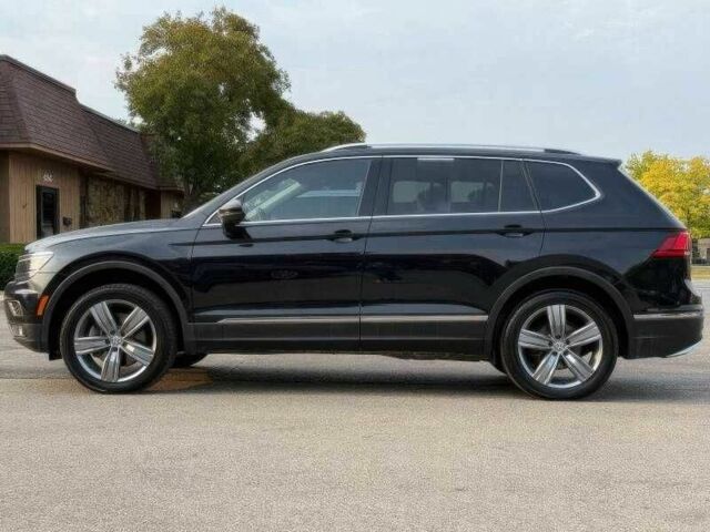 Черный Фольксваген Тигуан, объемом двигателя 2 л и пробегом 45 тыс. км за 6800 $, фото 3 на Automoto.ua