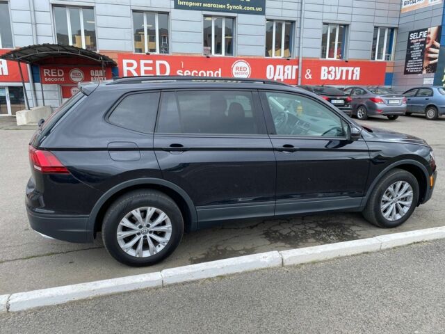 Чорний Фольксваген Тігуан, об'ємом двигуна 2 л та пробігом 66 тис. км за 19499 $, фото 3 на Automoto.ua