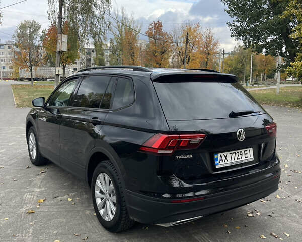 Черный Фольксваген Тигуан, объемом двигателя 1.98 л и пробегом 129 тыс. км за 18500 $, фото 12 на Automoto.ua